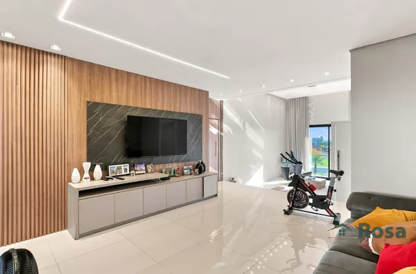 Casa de Alto Padrão no Condomínio Villa Jardim com 3 Suítes, Piscina Privativa e Espaço Gourmet - Foto 8