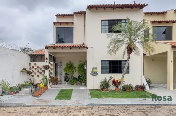 Sobrado à Venda com 3 Suítes e Piscina Privativa no Condomínio Goiabeiras, próximo ao Colégio Coração de Jesus, Cuiabá. - Foto 1