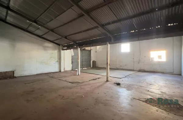 Salão Comercial à Venda Próximo da Unimed Cuiabá, localizado na Avenida Dom Bosco. - Foto 4