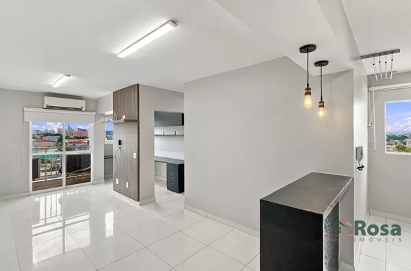 Apartamento Premium no Centro Sul: Sol da Manhã, Suíte Master Ampliada e Home Office
