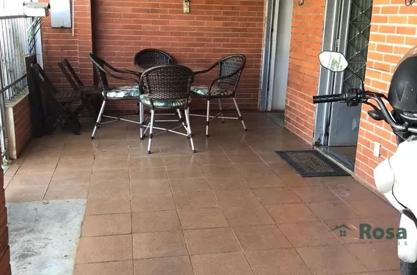 Casa bem localizada no bairro Grande Terceiro - Foto 2