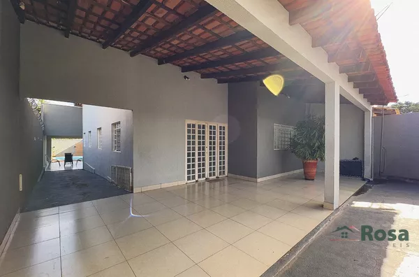 Casa ampla com piscina e energia solar – próximo ao Shopping Estação - Foto 6