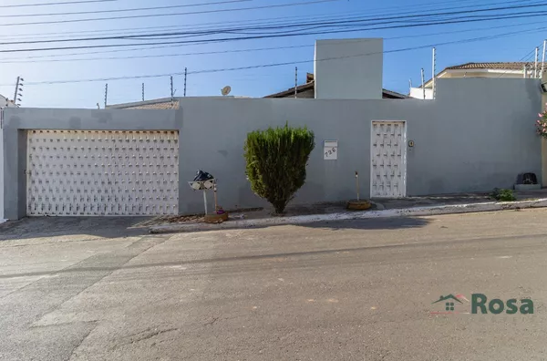 EXCELENTE CASA NO SANTA ROSA - Foto 1