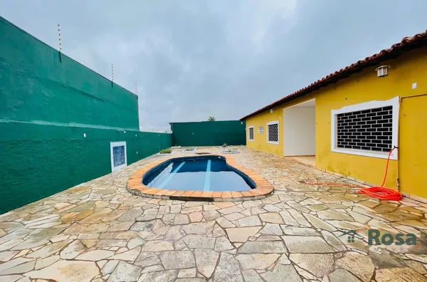 ÁREA DA PISCINA