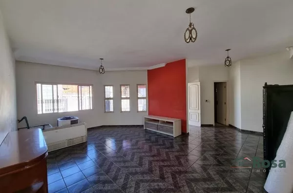 Casa  com 4 quarto(s),  Jardim Itália, Cuiabá - Foto 3