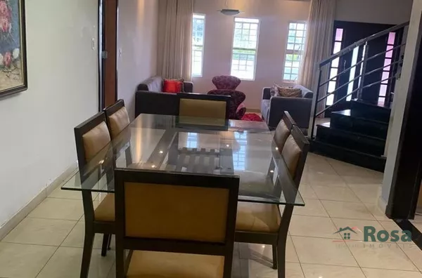 Casa comercial próxima Shopping Estação, na Avenida, duas frentes, terreno 1.118 m², Santa Rosa, Cuiabá