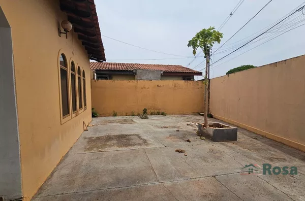 Sobrado para venda, Bairro Nossa Senhora Aparecida, Cuiabá - Foto 2