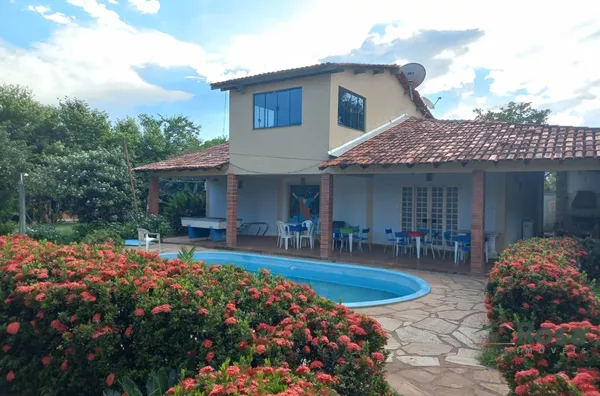 Sobrado Exclusivo com amplo espaço para festas, 6 quartos, terreno 1.980 m², Jardim Costa Verde, Varzea Grande - Foto 1