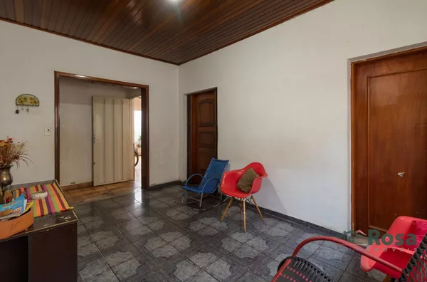 Casa à Venda com 4 Quarto(s), no Bairro Goiabeiras, Cuiabá. - Foto 5