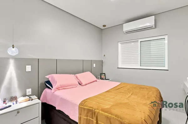 Casa de Alto Padrão no Condomínio Villa Jardim com 3 Suítes, Piscina Privativa e Espaço Gourmet - Foto 16