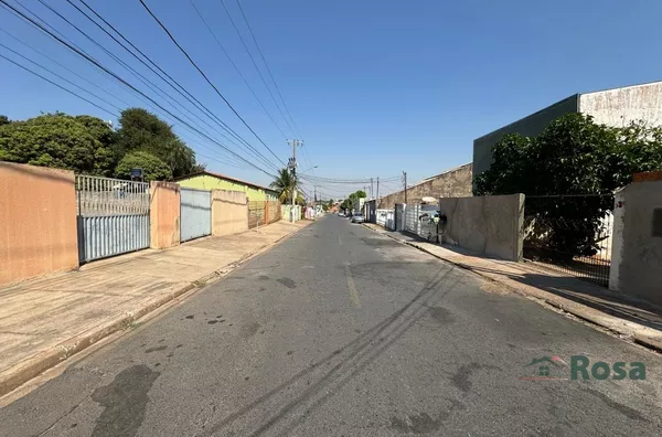 Sobrado com 202, 95m² com ótima localização no bairro Lixeira em Cuiabá. - Foto 31