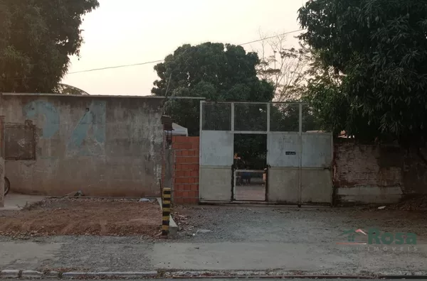Terrenos ou lotes comerciais para venda,  Jardim Califórnia, Cuiabá - Foto 1