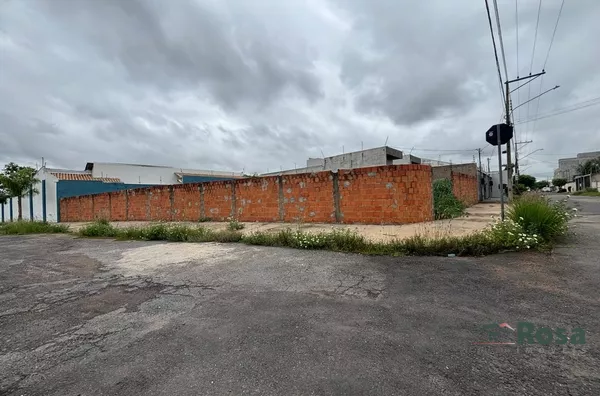 Terreno comercial/residencial, esquina à venda, plano, parte alta, Santa Rosa, Cuiabá - Foto 4