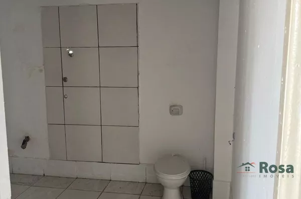 BANHEIRO 01 