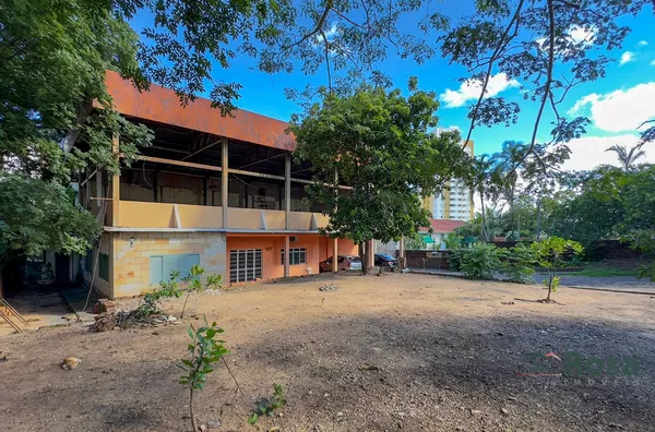 Sobrado para venda no Bairro Duque de Caxias II, Cuiabá - Foto 5