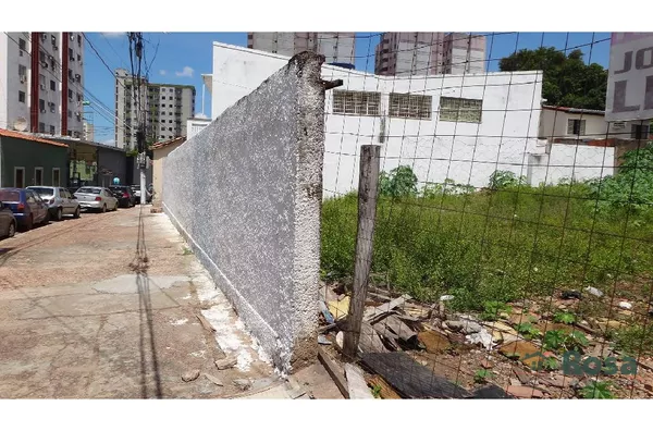 Oportunidade Estratégica no Centro de Cuiabá: Terreno com 1.944 m2 e Duas Frentes - Foto 5