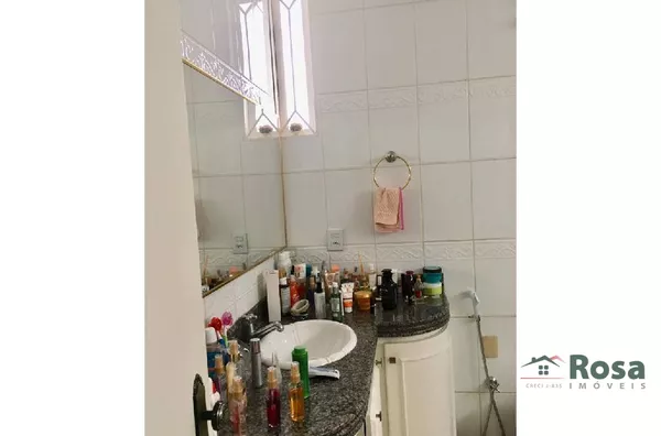 Sobrado para venda JARDIM CALIFÓRNIA Cuiabá