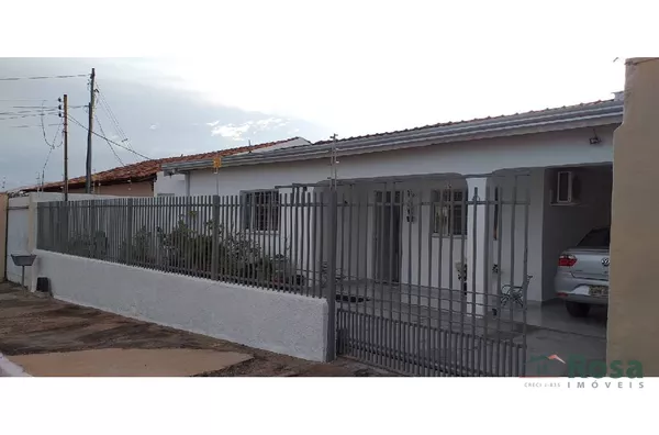 Casa para venda CPA I com 3 quartos sendo 1  suite, fica atrás  do Comper Cuiabá - Foto 1