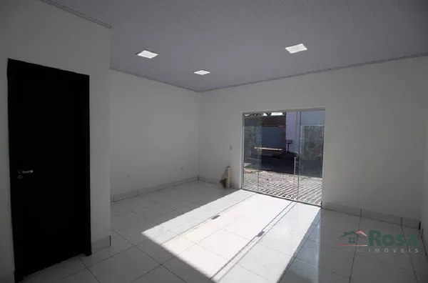 Sala Comercial com Lavabo e Vaga de Garagem, próximo ao Posto Papito, no Bairro Mapim, Várzea Grande. - Foto 4