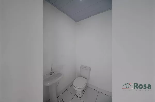 Sala Comercial com Lavabo e Vaga de Garagem, próximo ao Posto Papito, no Bairro Mapim, Várzea Grande. - Foto 5