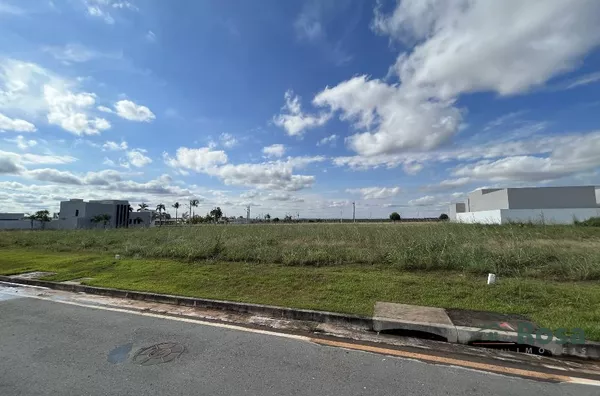 Terrreno à Venda no Condomínio Florença Chapéu do Sol, Várzea Grande! - Foto 4