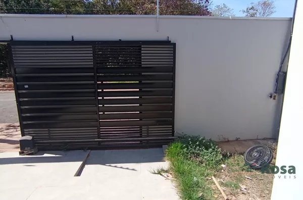 Casa terrea com piscina  para venda, Residencial Flor de Liz, Região prox. Pedra 90, Cuiabá - Foto 3