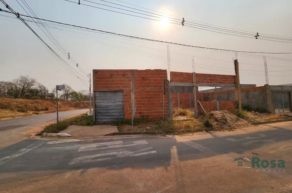 Casa e salão comercial em construção - Foto 3