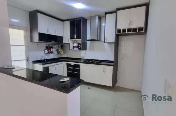 Sobrado para venda , com 3 quarto(s) sendo 1 suíte, 4 vagas de garagem, próxima ao Shopping Estação e Arena Pantanal em Cuiabá-MT. - Foto 4