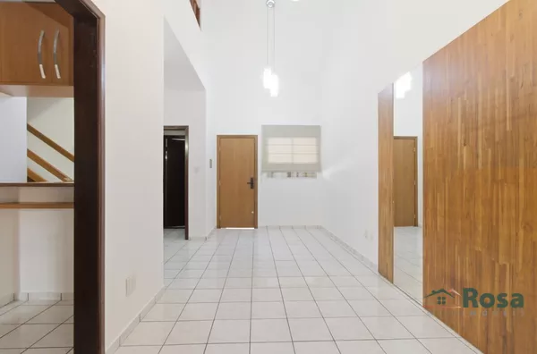 Casa de Alto Padrão Que Impressiona do Primeiro ao Último Ambiente.