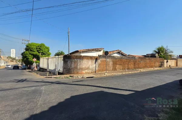 Casa de esquina  para venda,  Jardim Araçá, Cuiabá - Foto 20