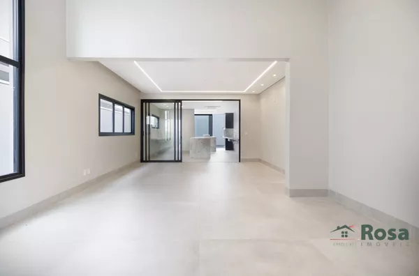 Casa à Venda Recém Construida com 4 SUÍTE(s), escritório, COZINHA GOURMET e PISCINA PRIVATIVA no Condomínio FLORAIS DA MATA, Várzea Grande. - Foto 2