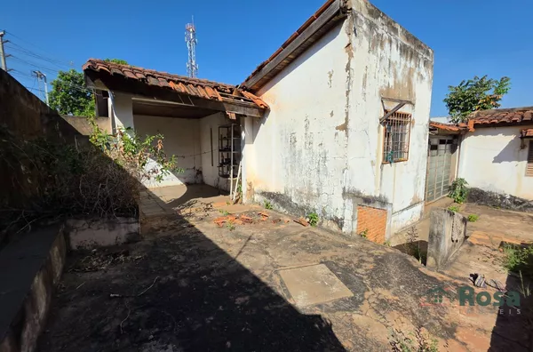 Casa de esquina  para venda,  Jardim Araçá, Cuiabá - Foto 13