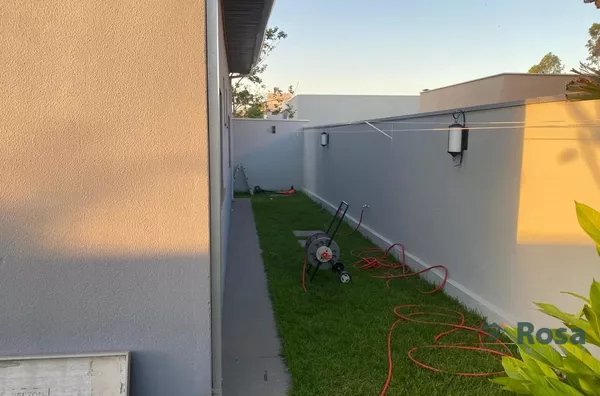 Casa em condomínio ANALISA PERMUTA  para venda,com energia solar,  próximo Colégio Plural,  Ribeirão Do Lipa, Cuiabá - Foto 4