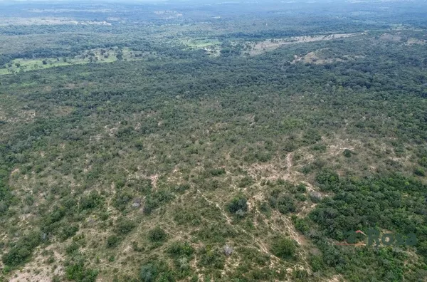 Oportunidade Fazenda para venda,  80 km de Cuiaba, as margens da br 364. Cuiabá MT - Foto 12