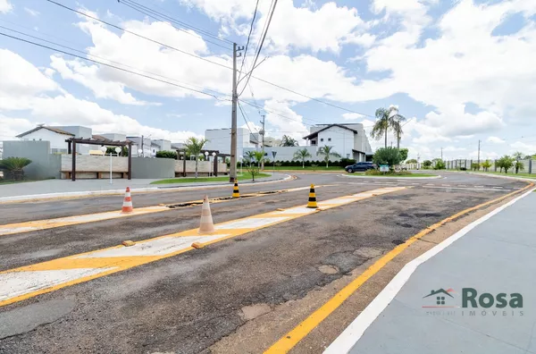 Casa em Condomínio para venda, 4 quarto(s),  Ribeirão Do Lipa, Cuiabá - Foto 3