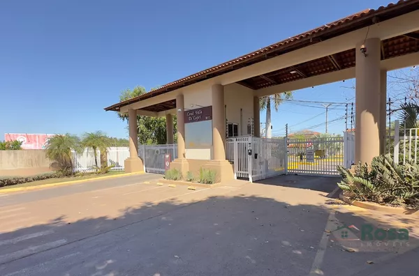 Sobrado com 3 Quartos sendo 2 Suítes, com armários Planejados no CONDOMÍNIO VILLA DI CAPRI, localizado no Bairro Despraiado, próximo ao Buffet Leila Malouf, Cuabá, - Foto 2