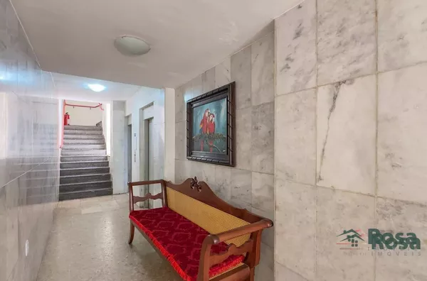 Apartamento ao lado da Prefeitura Municipal, com 3 quartos. - Foto 2