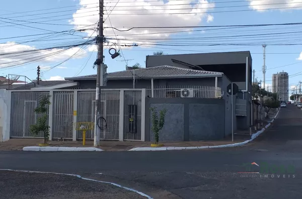 Casa para venda, 5 quarto(s), sendo 4 suites  Campo Velho, Cuiabá - Foto 3