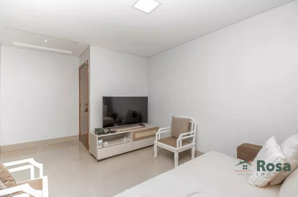 Sobrado à Venda, com 3 Quarto(s) sendo 2 suítes, no Bairro Santa Rosa, próximo ao Shopping Estação, Cuiabá - Foto 5