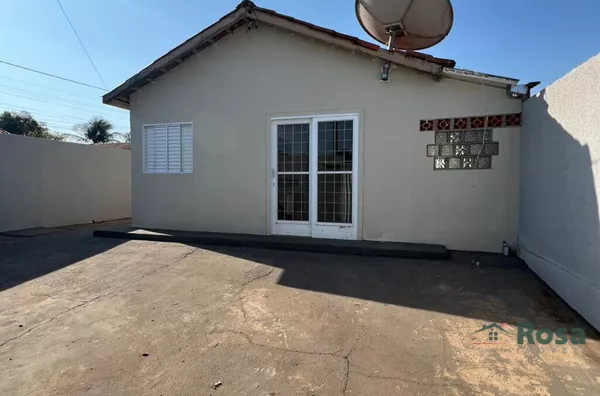 Casa para venda Residencial José Carlos Guimarães. Ideal para ser seu  primeiro imóvel. Bairro Novo Mundo em Varzea Grande /MT. - Foto 1