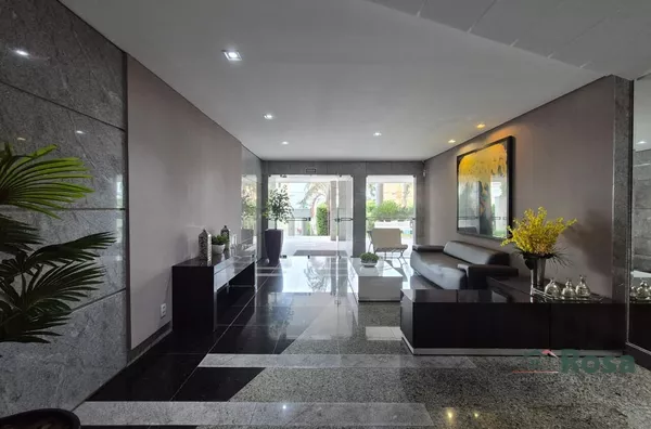 Apartamento amplo com 211,33m², 03 suítes à venda no Bosque da Sáude. Ótima localização próximo ao Hospital São Mateus - Foto 4