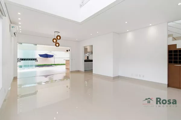 Este Sobrado no Jardim Itália Não Vai Ficar Disponível por Muito Tempo: Oportunidade única no Alphaville II, Cuiabá.
