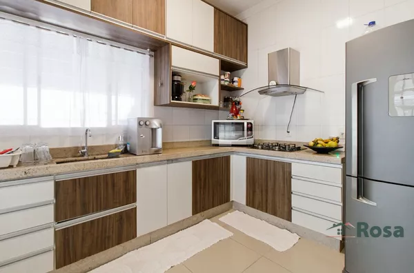 Casa à Venda com Suíte Master e equipado com Placa Solar, próximo ao Shopping Estação, no Bairro Santa Rosa, Cuiabá. - Foto 6