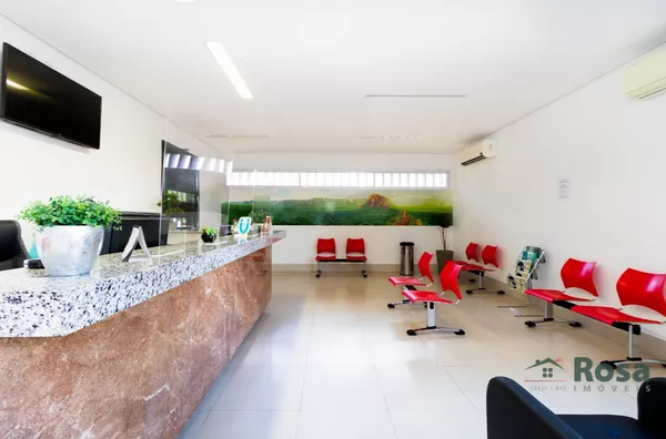 Prédio Comercial para Venda e Locação, com 3 Salas, Ampla recepção e 12 Vagas de Garagem, na Avenida São Sebastião, Cuiabá. - Foto 6