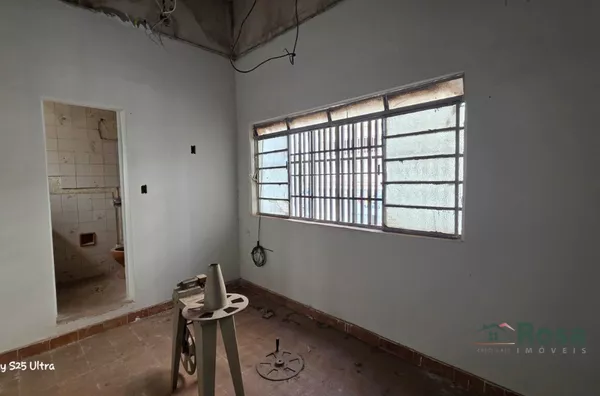 Sobrado para venda, - Comercial e Residencial - Centro-sul, Cuiabá