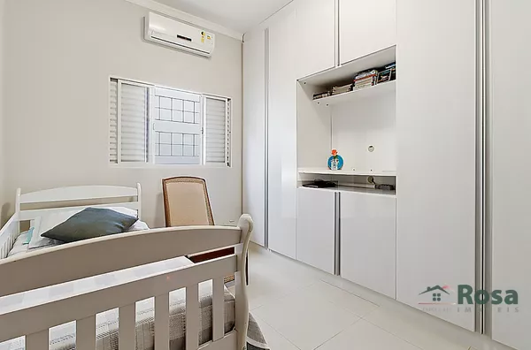 Casa à Venda com Suíte Master e equipado com Placa Solar, próximo ao Shopping Estação, no Bairro Santa Rosa, Cuiabá. - Foto 7