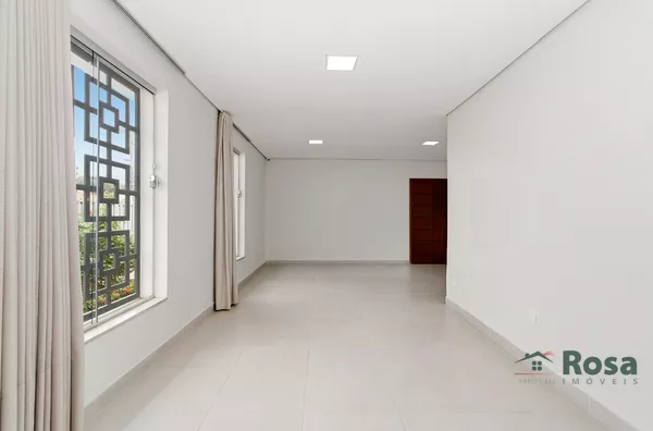 Casa para venda 3 quartos com piscina a venda  , bairro boa esperanca , Cuiabá