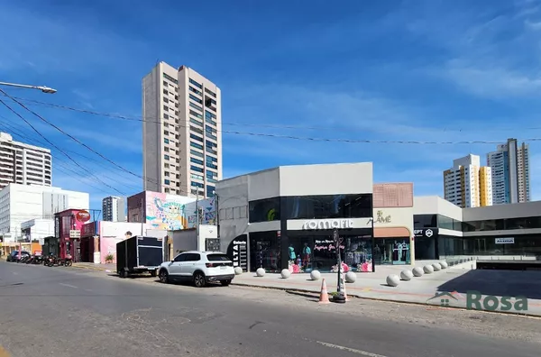 Loja na Av. Filinto Muller