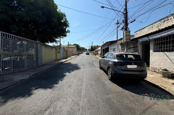 Sobrado com 202, 95m² com ótima localização no bairro Lixeira em Cuiabá. - Foto 32