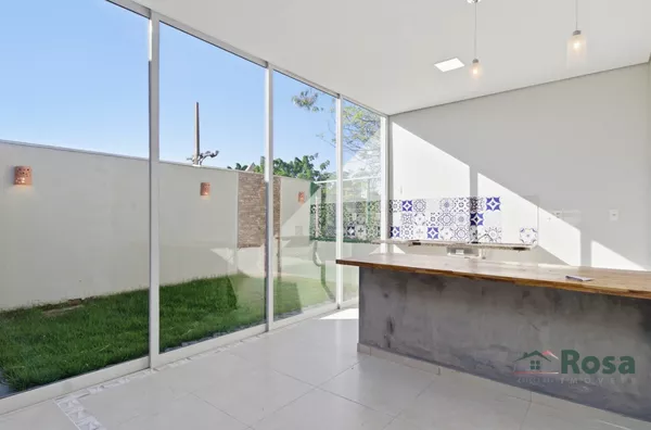 Casa à venda, com 2 quarto(s),  sendo 1 Suíte no Condomínio Terra Nova, Várzea Grande.